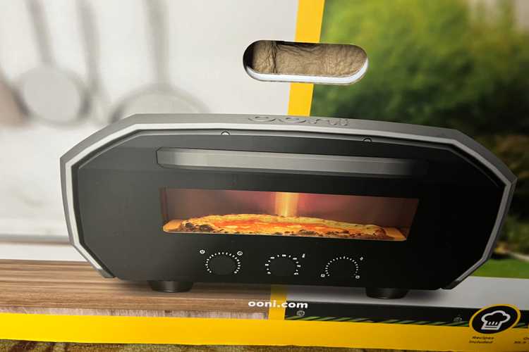 Ooni Volt 12 Pizza Oven